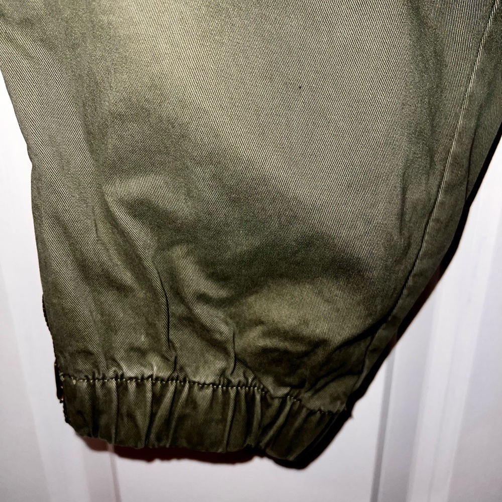 Banana Republic Olive Chino Pants - Picture 3 of 5